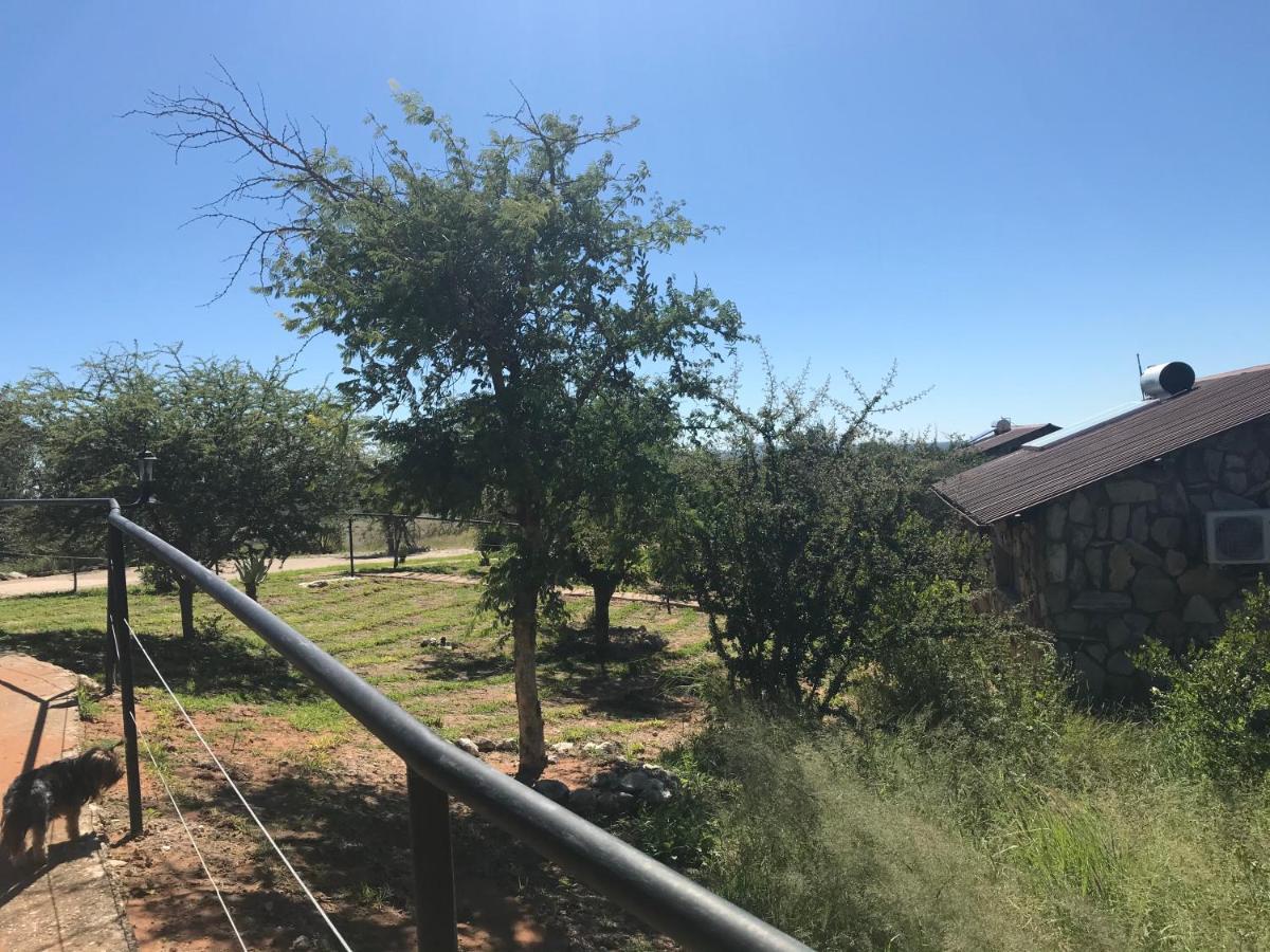 Aloegrove Safari Lodge 奥奇瓦龙戈 外观 照片