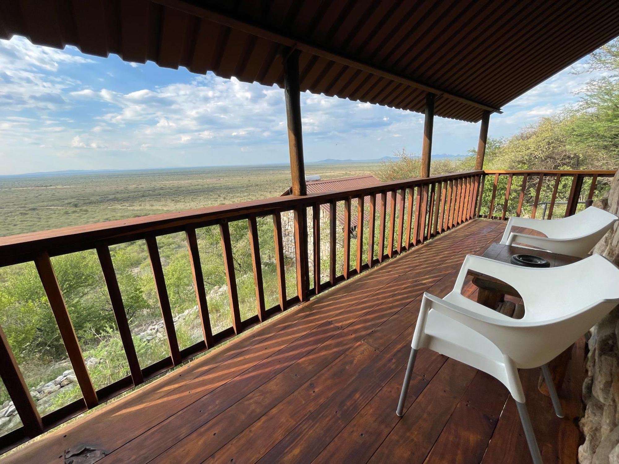 Aloegrove Safari Lodge 奥奇瓦龙戈 外观 照片